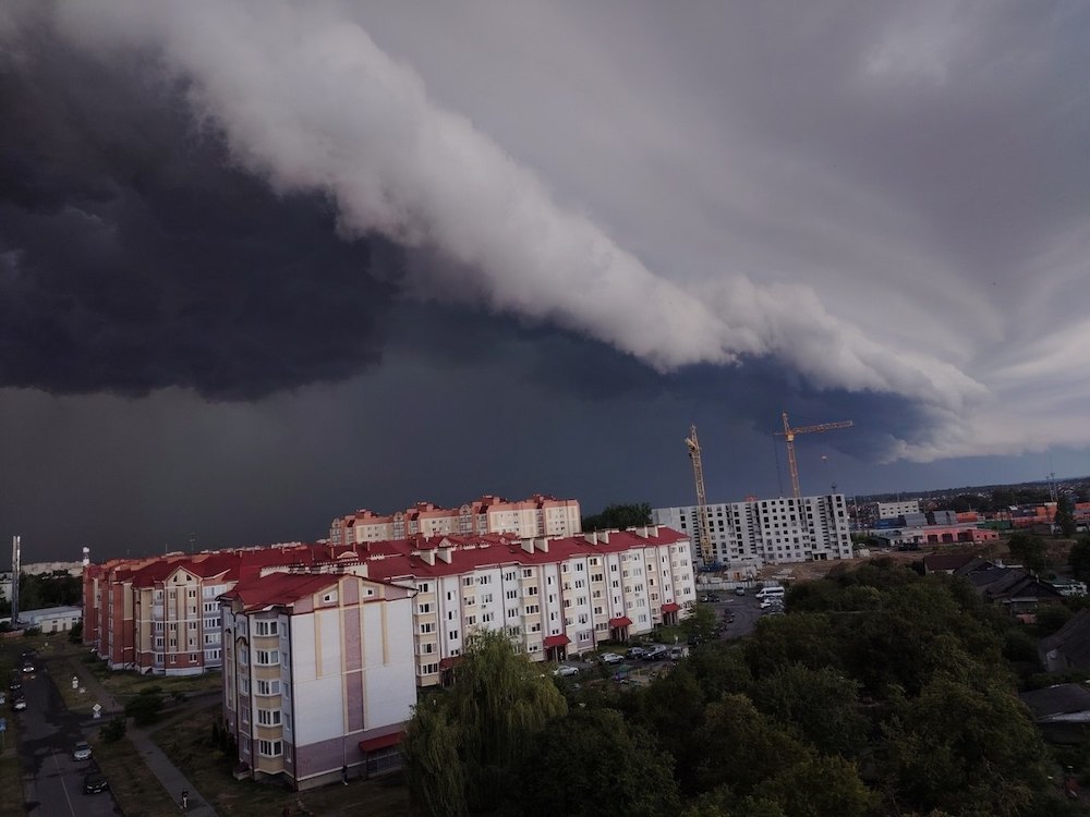 Гроза в Бресте. 1 июня 2024 года. Фото: телеграм.