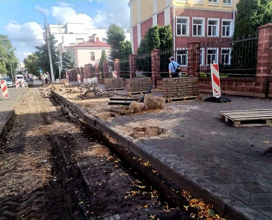 Благоустройство кармана около гимназии №1 в Бресте